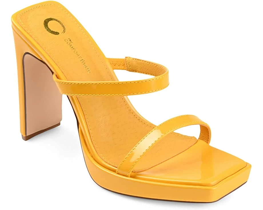 Journee Collection Naivee Pump 1 Journee Collection Naivee Pump