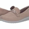 Aravon Josie Bit Loafer