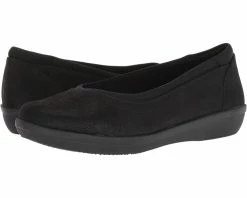 Clarks Ayla Low