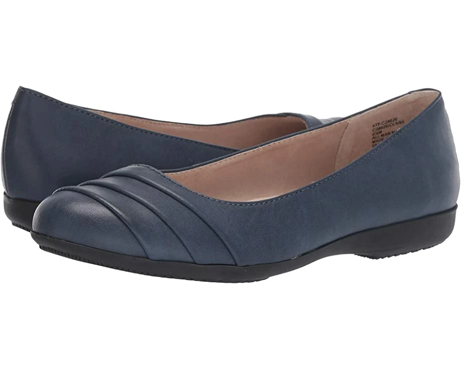 Cliffs By White Mountain Clara 1 Cliffs By White Mountain Clara