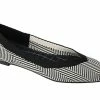 Journee Collection Comfort Foam™ Karise Flat