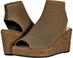 Eileen Fisher Warrick